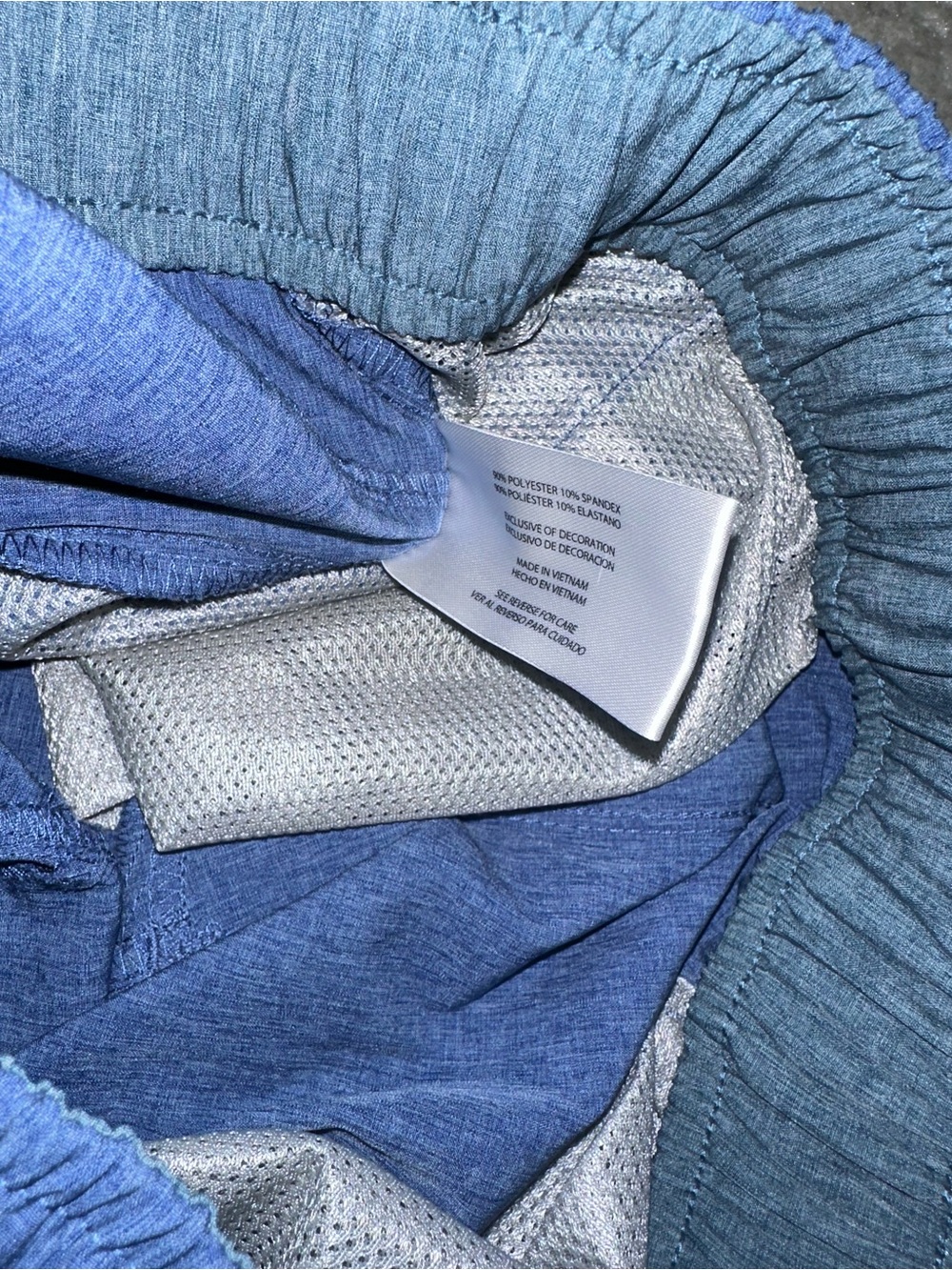 Eddie Bauer Men's Blue Elastic-Waist Hybrid Shorts - Picture 5 of 7